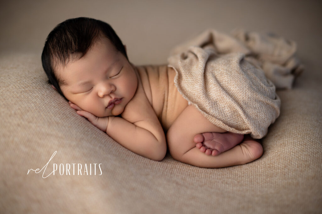 newborn baby chubby in chicago