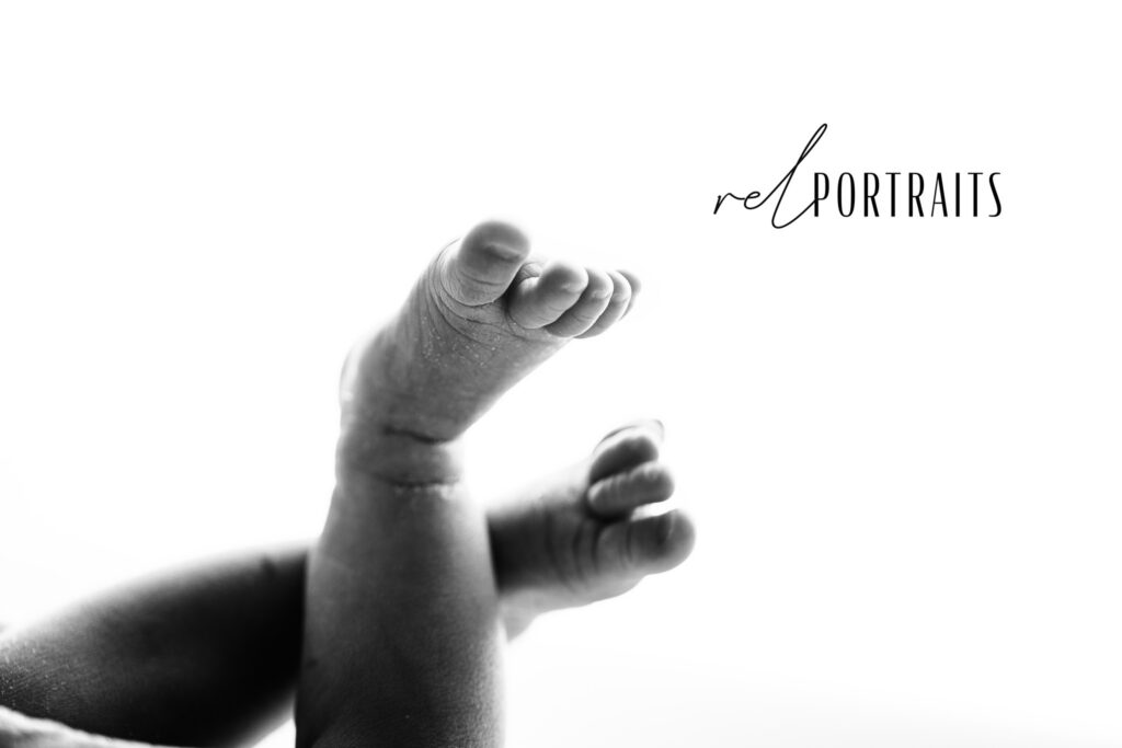 little newborn baby toes 